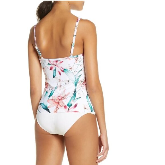 La Blanca Underwire Tankini Top - Picture 2 of 7